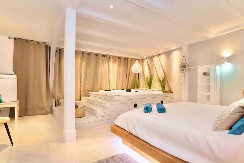 Luxuryvilla With Private Heated Pool And Spa 7P Quarteira Exteriér fotografie